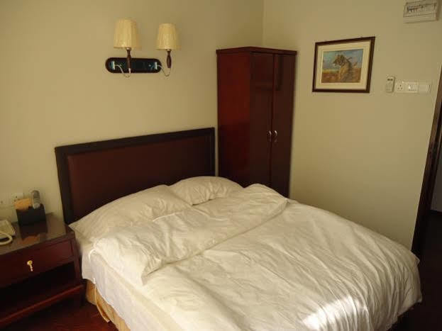 Aditya Hotel Куала-Лумпур Экстерьер фото